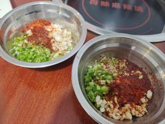 -丹妹麻辣烫(袁家岭20year店)
