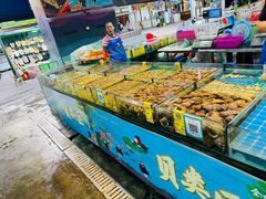 -三亚火车头万人海鲜广场