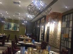 大堂-小天鹅戴斯酒店鲸鲨百汇创作料理