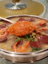 -鑫淼餐饮娱乐中心(江东街店)