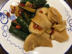 -老胶东家常菜馆(市场一路店)