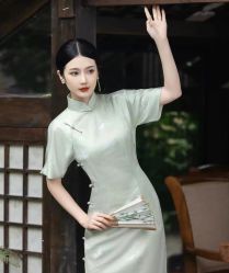 -租旗袍租礼服馆