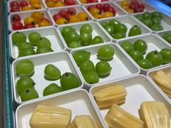 -涨巢·潮玩水疗局