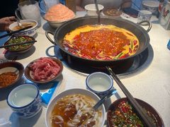 全牛油鸳鸯锅-芈重山老火锅(广州首店)