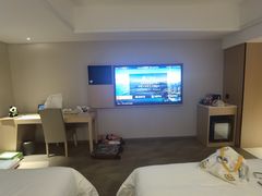 -万信至格酒店(成都欢乐谷金府地铁站店)