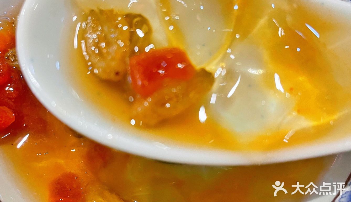 嗨起来，吃鱼类菜免费送鲜啤酒！