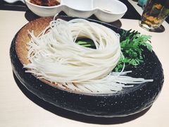 -余欢领鲜火锅(新街口店)
