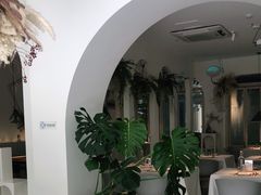 -春树下·树屋花房西餐厅(罍街AS1980店)