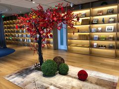 -蔚来中心(北京中关村店)