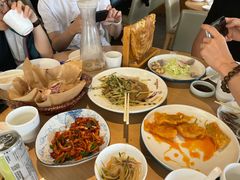 -关东小磨东北菜(上海长风大悦城店)