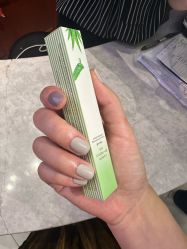 -爱空间美睫健康美甲