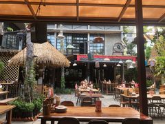-Naughty Nuri’s Phuket