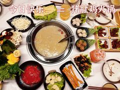 -汤宴·参须肚包鸡(南京路店)