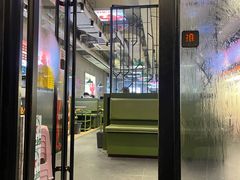 -佰人王串串香火锅(洋珠巷店)