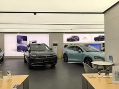 -华为智能生活馆(上海金桥国际商业广场)