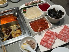 -海底捞火锅(让胡路万达店)