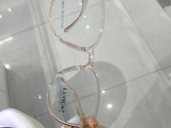 -提一眼镜·蔡司·依视路(小寨店)