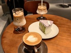 -洪小鹏生活美学馆(领SHOW天地店)