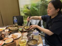-一朵菌·野生菌探索家火锅(南亚店)