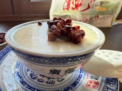 -广信牛奶甜品世家(台东店)