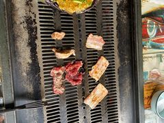 -小雷家烤羊腿(烨宏广场店)