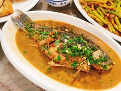 红烧鲫鱼-老太婆饭店(新富路店)