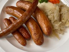 -LENBACH兰巴赫西餐啤酒坊(大连东港店)