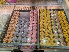 -昆明冠生园·鲜花饼·面包蛋糕(老街店)