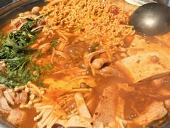 -富乐满韩国正宗炸鸡韩国料理(虹泉路店)