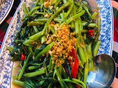 -卷心菜和避孕套餐厅(Pattaya)