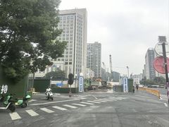 -闸弄口(地铁站)