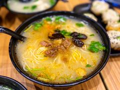 香辣牛肉麵-小杨生煎(萧山机场店)