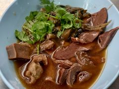 -Kha Mu Charoensang(Silom)
