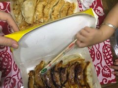 -劈柴院锅贴(沈阳路店)