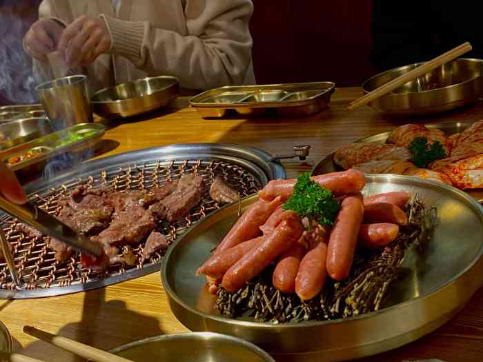双门洞1988韩式烤肉-"从来没吃过这么难吃的烤肉,肉贼腥,还没味.