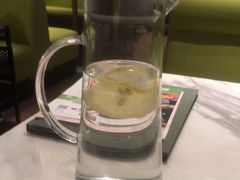 -汤城小厨•粤菜•靓汤(西直门凯德MALL店)