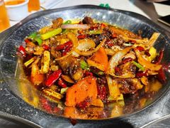 -休记光头香辣蟹干锅店(衣冠庙店)