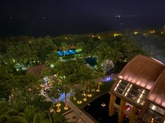 -三亚湾海居铂尔曼度假酒店