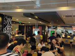 门面-麦当劳(城西银泰店)