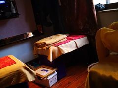 -华夏良子足疗按摩艾灸spa(环山东路店)