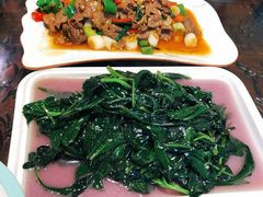 小炒黄牛肉-阿鹏故事云南野生菌火锅(人民路店)