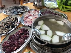 -五洞培记山庄·鲜牛肉火锅