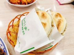 -晓峰手工擀面皮(新民街总店)