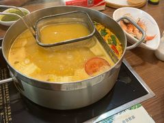 -樾餐厅泰式海鲜火锅(民歌湖店)