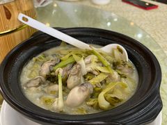 -鹏城人家海鲜酒家·23年老字号(较场尾店)