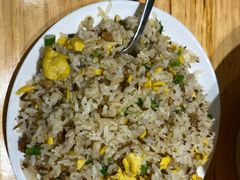 特色臊子蛋炒饭-嘉州叶婆婆钵钵鸡(建设路店)