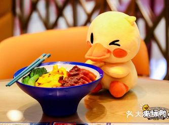 带上你的小可爱，来沙井京基百纳和核桃小鸭一起探险吧！