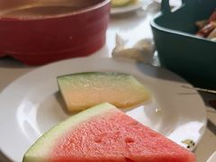 -金马门国际美食百汇(珞喻路店)