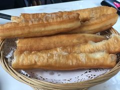 油条-弄堂咪道-饭香·面香·馄饨香(汇锦广场店)