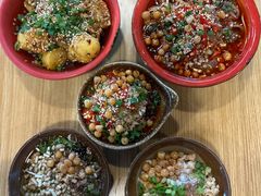 -拐枣巷小串串(财大店)